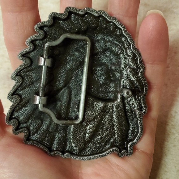 New Beautiful Unique Native American Chief belt buckle - Picture 3 of 3